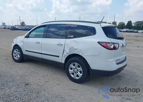 2017 Chevrolet Traverse Ls z USA, uszkodzony, nr VIN 1GNKRFED4HJ342237